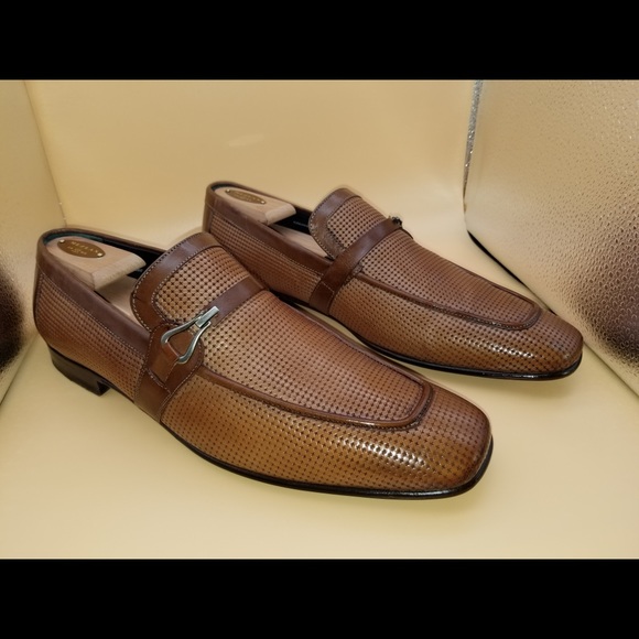 Men’s Shoe by Mezlan - Picture 2 of 3